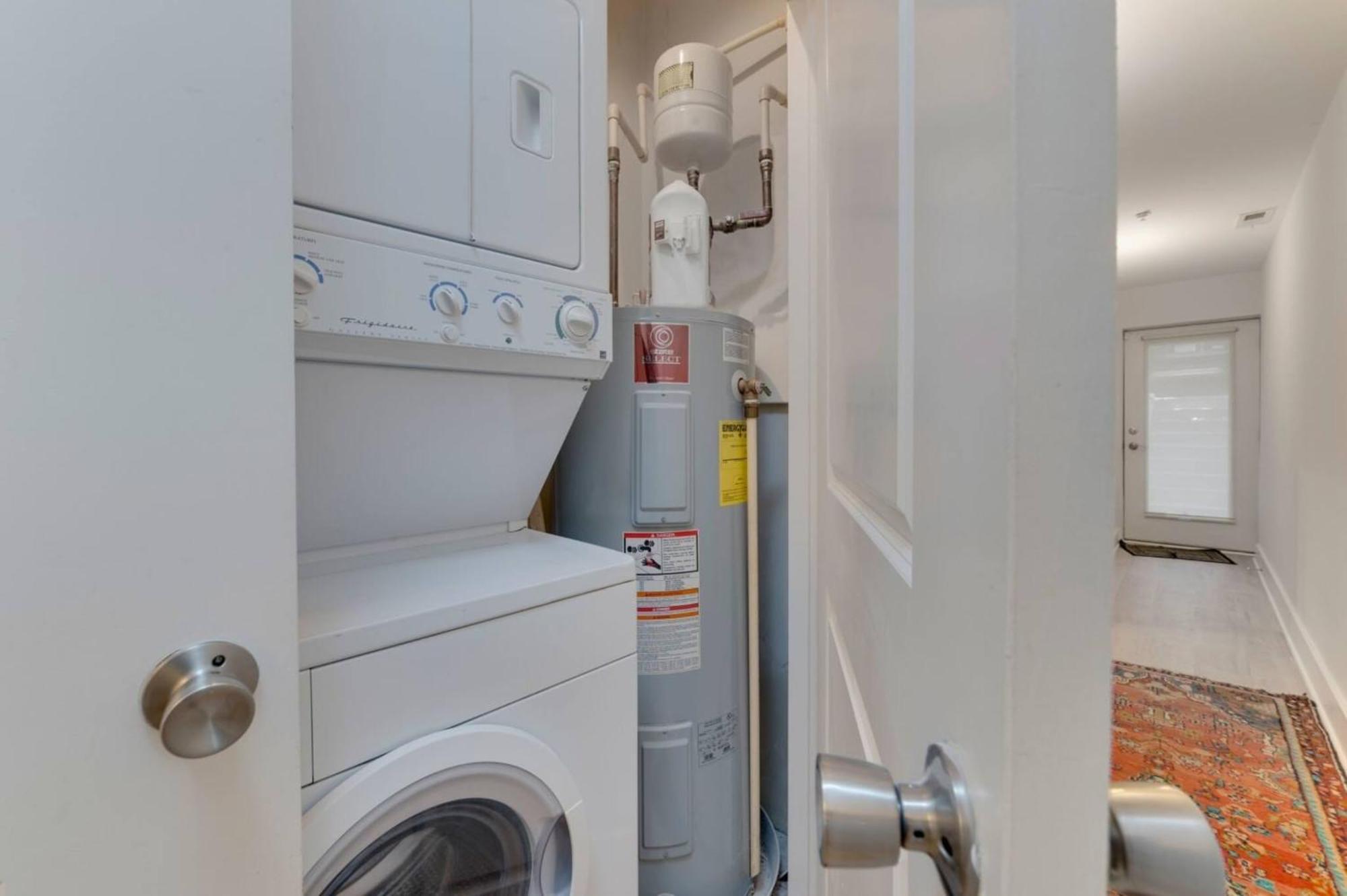 Luxe 2Bd2Ba Townhouse In Hip Area - Near Metro Lejlighed Washington Eksteriør billede
