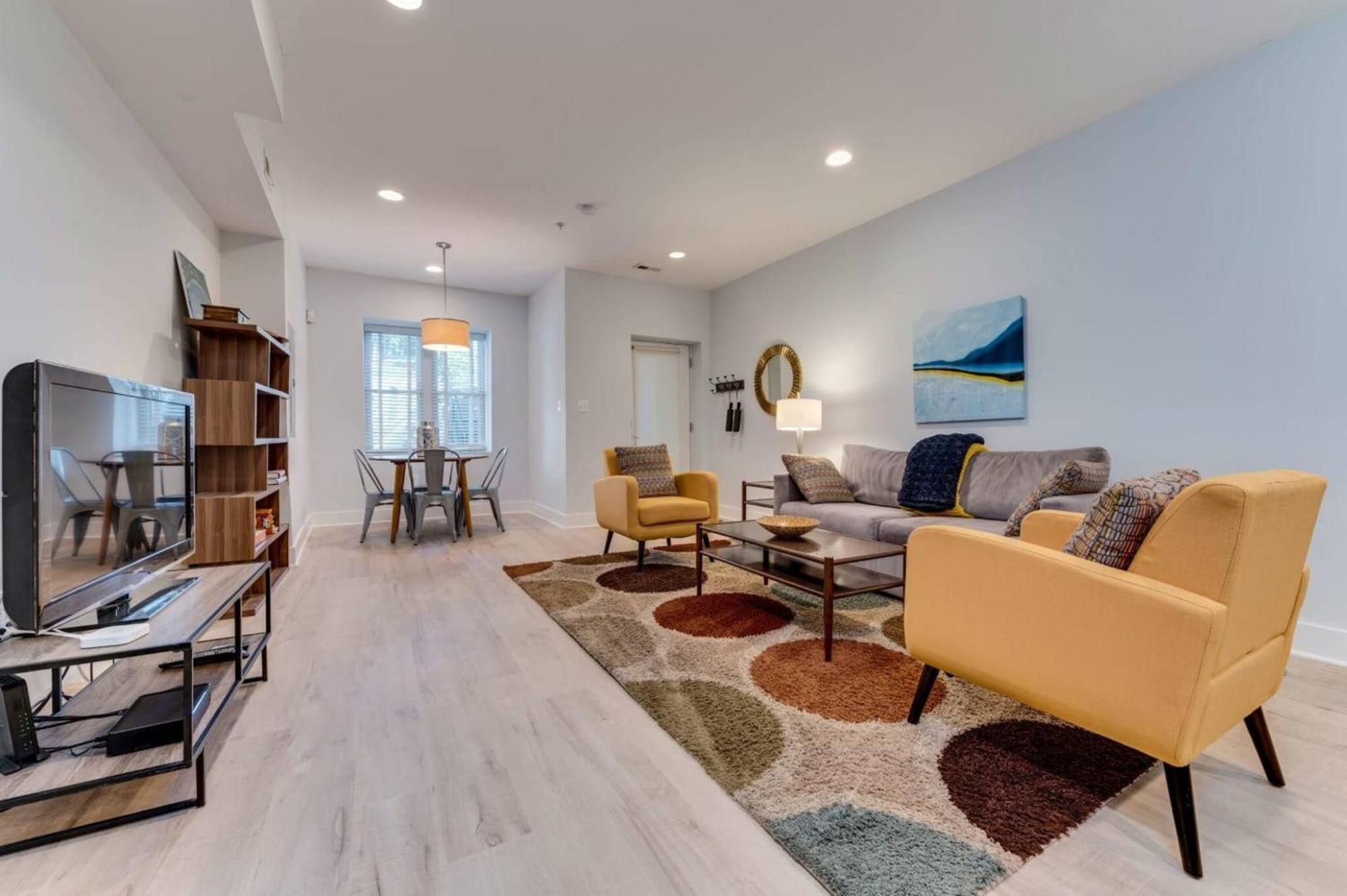 Luxe 2Bd2Ba Townhouse In Hip Area - Near Metro Lejlighed Washington Eksteriør billede